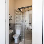 By 2homerent דירה גדנסק