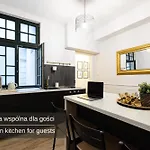By 2homerent דירה גדנסק
