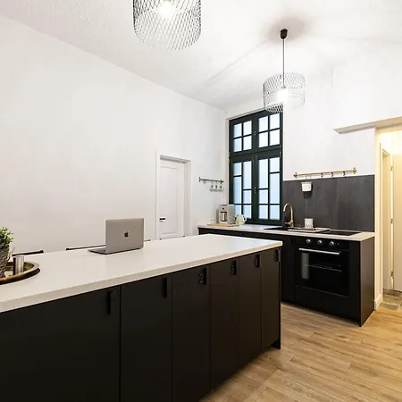 Z Prywatna Lazienka - By 2homerent